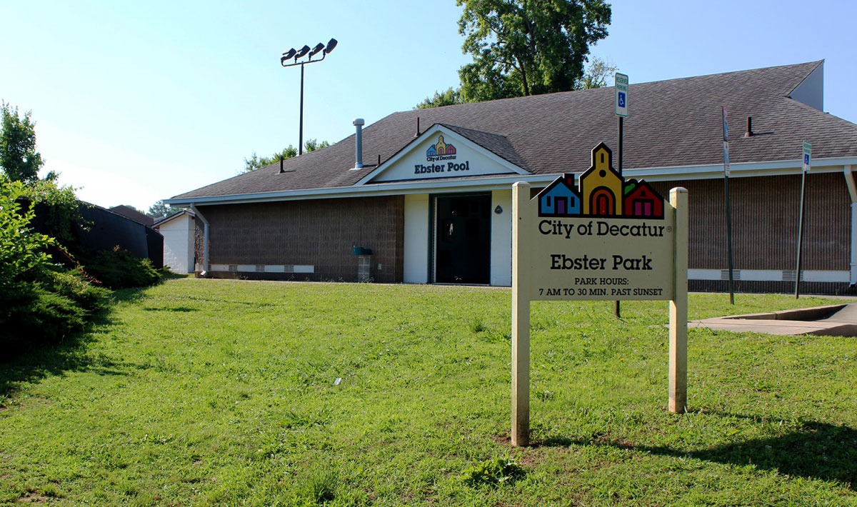 Ebster Park Pool building