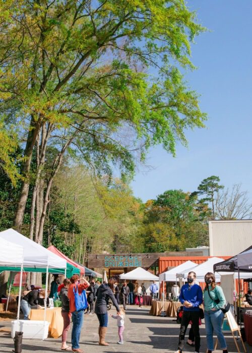 booths at Oakhurst Farmers Market in the parking lot of Sceptre Brewing