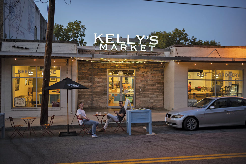 Kelly's Market exterior